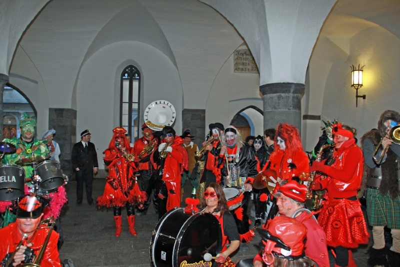 2012_guggaratscha_23